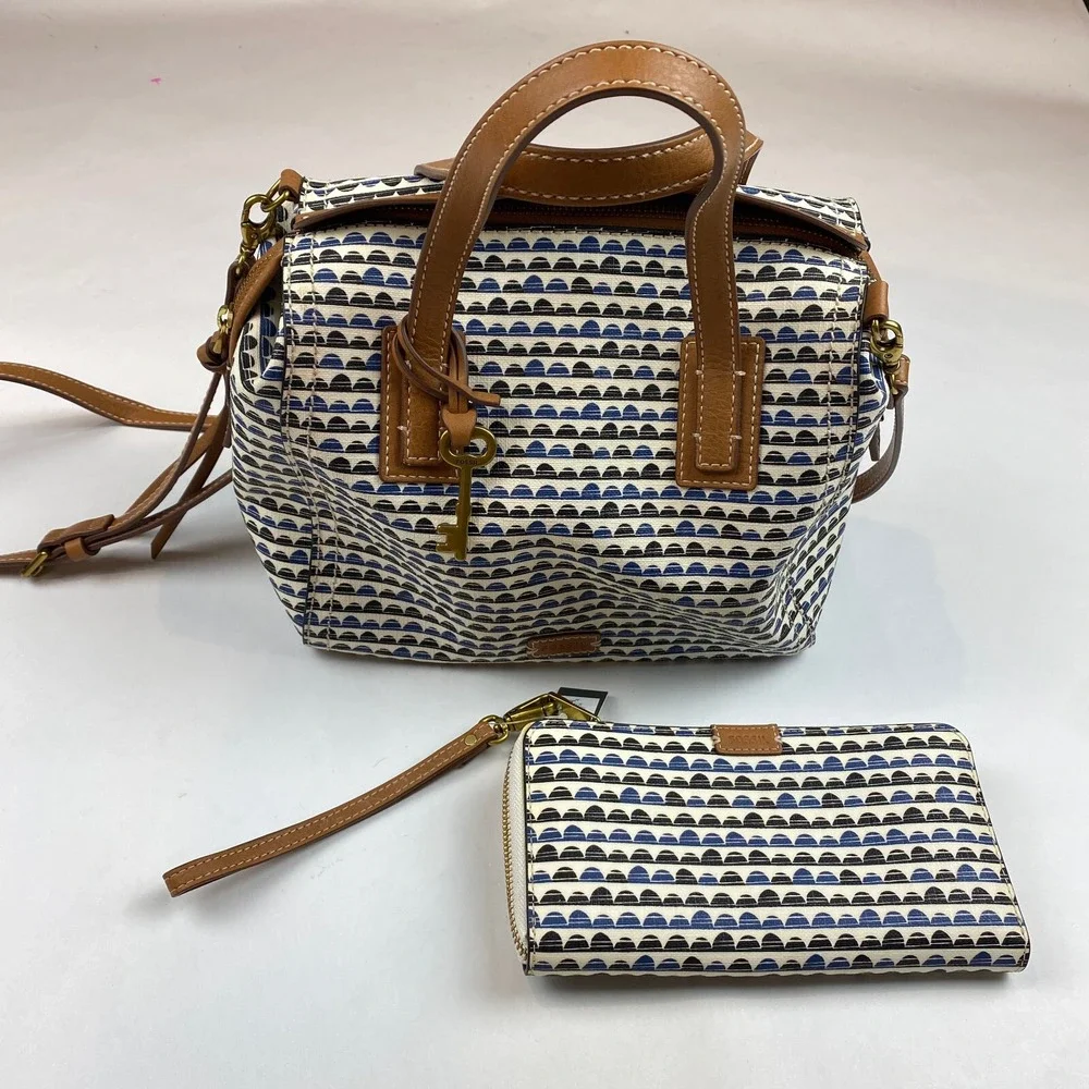 Fossil Emma Satchel Handbag Purse With Matching NWT Wallet, Blue Black Print